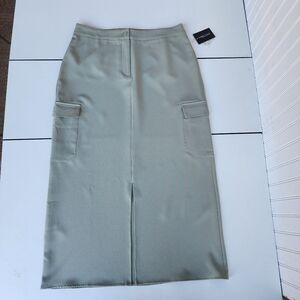 NWT Messini Women Sage Green Casual Stretch Skirt Cargo Pockets Front Slit Sz 10